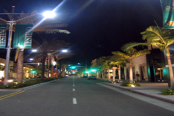 Rodeo Drive at night